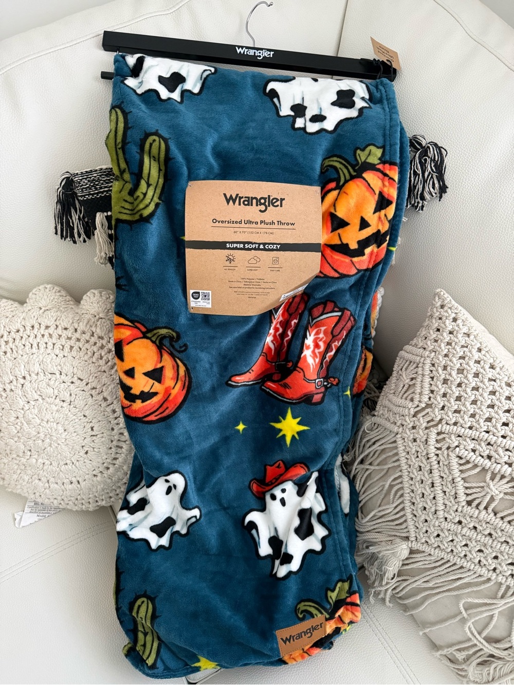 Wrangler Halloween Pumpkin Cowboy & Ghost Plush Throw